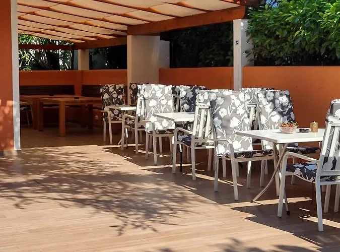 Bed & Breakfast La Rossa