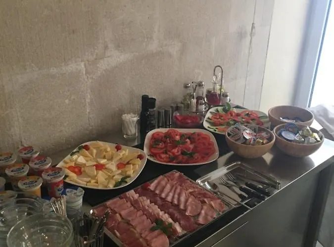 La Rossa Bed & Breakfast