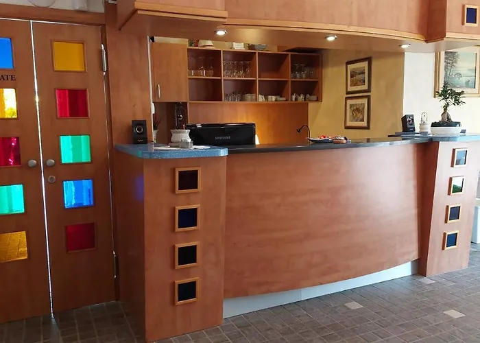 La Rossa Bed & Breakfast 4*