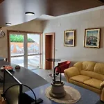La Rossa فندق مبيت وإفطار 4*