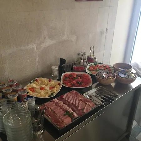 La Rossa krevet i doručak