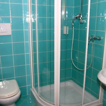La Rossa krevet i doručak 4*